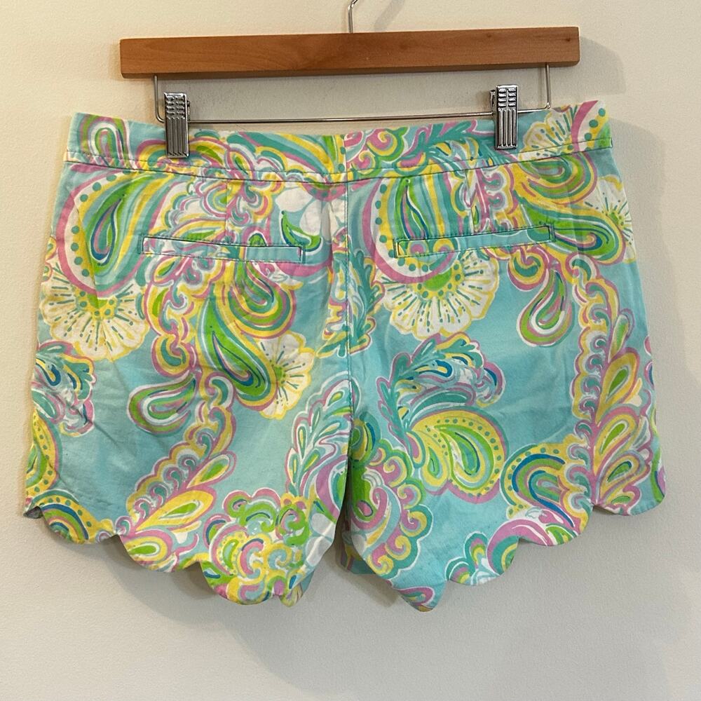 Lilly Pulitzer Buttercup shorts sz 6 Paisley Scallop Edge Shorts - Picture 9 of 9